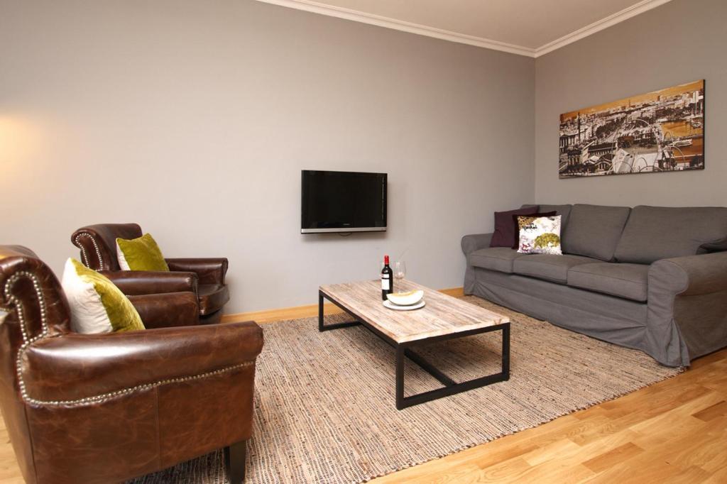 Short Stay Group Paseo De Gracia Serviced Apartments บาร์เซโลนา ห้อง รูปภาพ