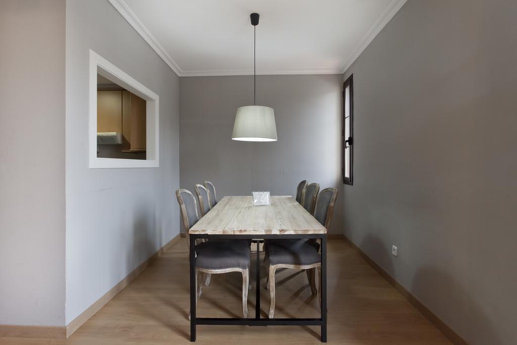 Short Stay Group Paseo De Gracia Serviced Apartments บาร์เซโลนา ภายนอก รูปภาพ