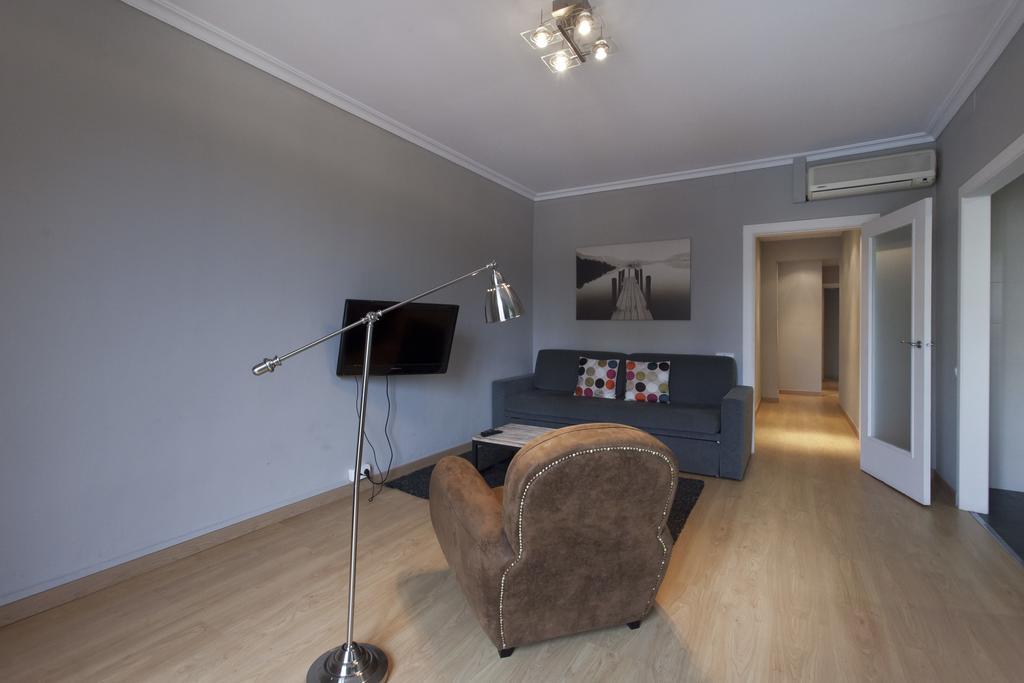 Short Stay Group Paseo De Gracia Serviced Apartments บาร์เซโลนา ภายนอก รูปภาพ
