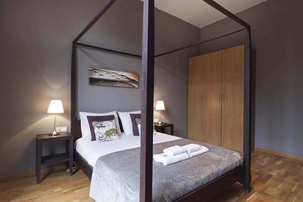 Short Stay Group Paseo De Gracia Serviced Apartments บาร์เซโลนา ภายนอก รูปภาพ