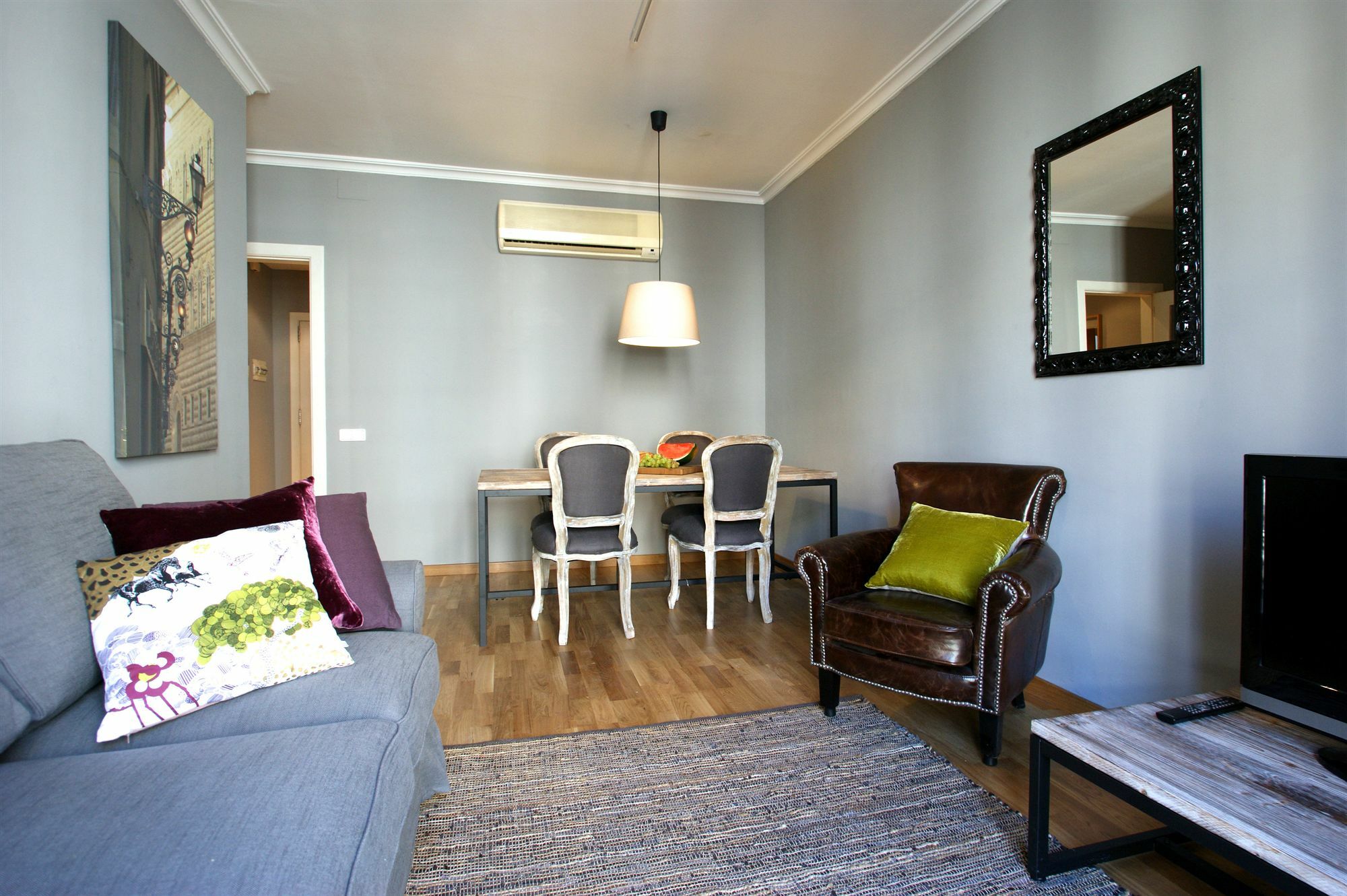Short Stay Group Paseo De Gracia Serviced Apartments บาร์เซโลนา ภายนอก รูปภาพ