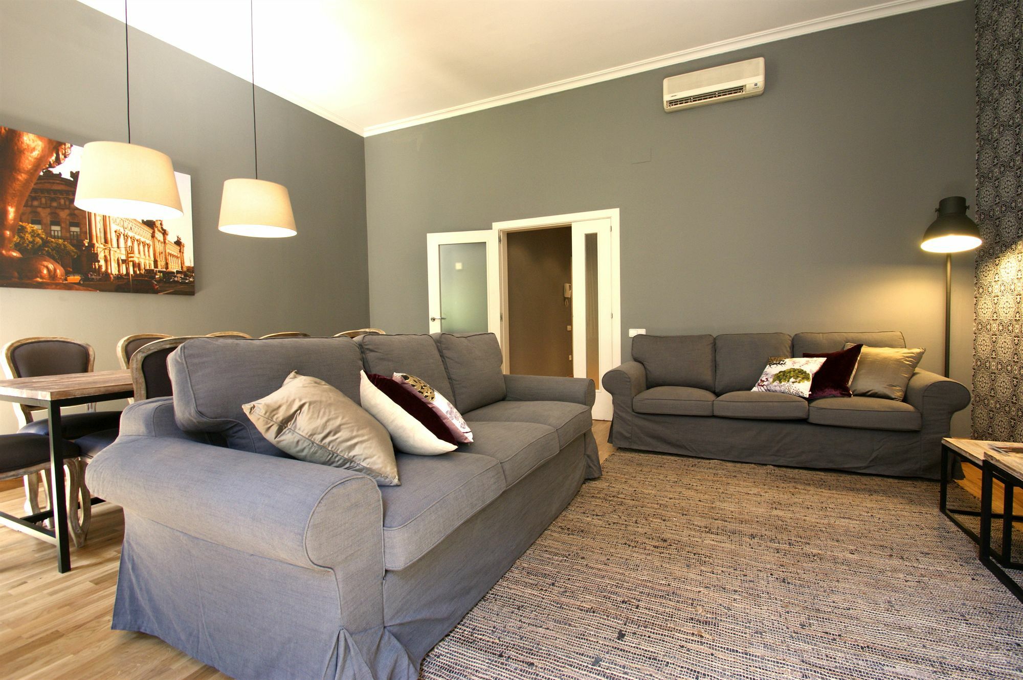 Short Stay Group Paseo De Gracia Serviced Apartments บาร์เซโลนา ภายนอก รูปภาพ