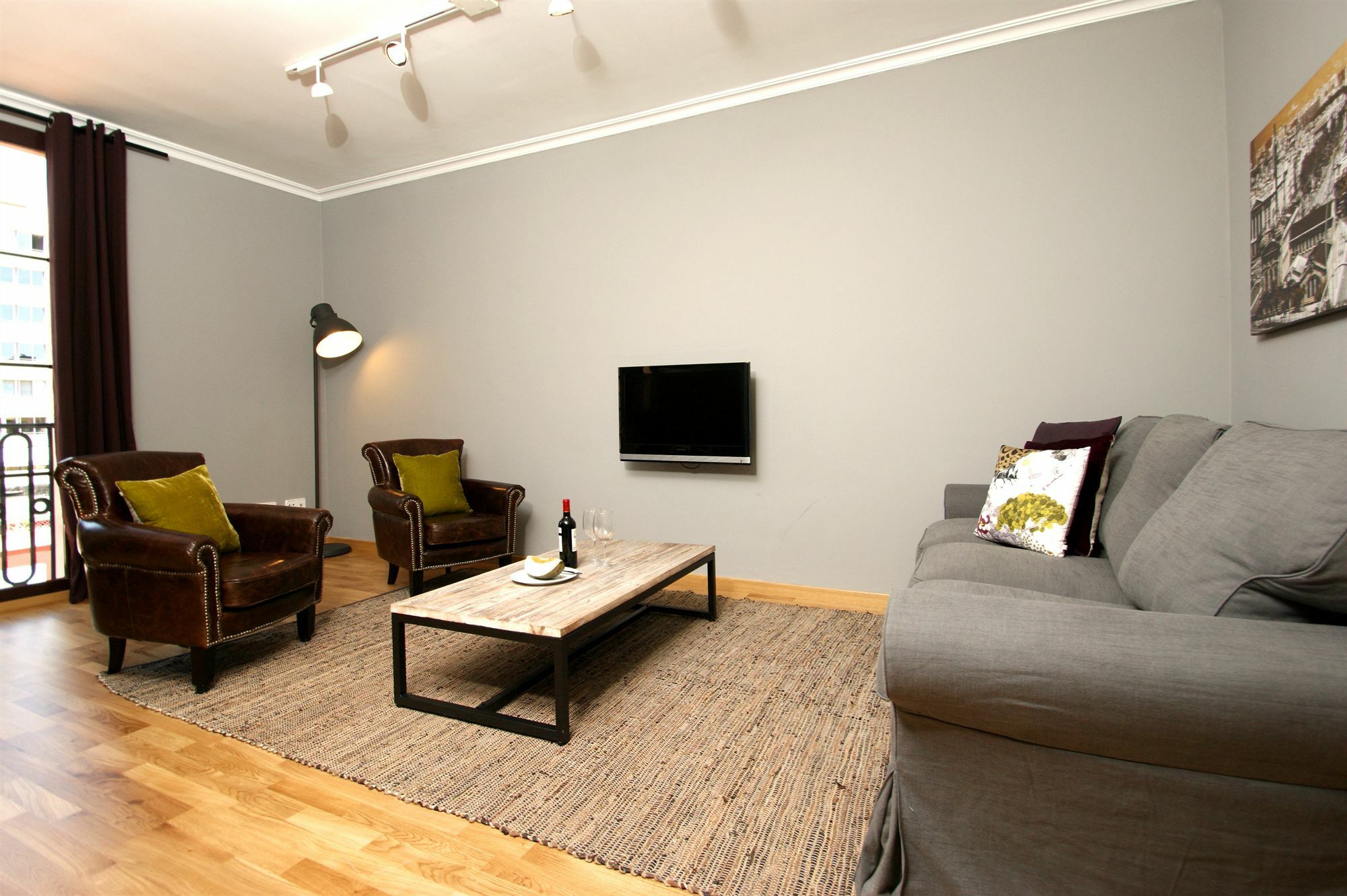 Short Stay Group Paseo De Gracia Serviced Apartments บาร์เซโลนา ภายนอก รูปภาพ